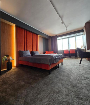 Aparthotel OMV 17
